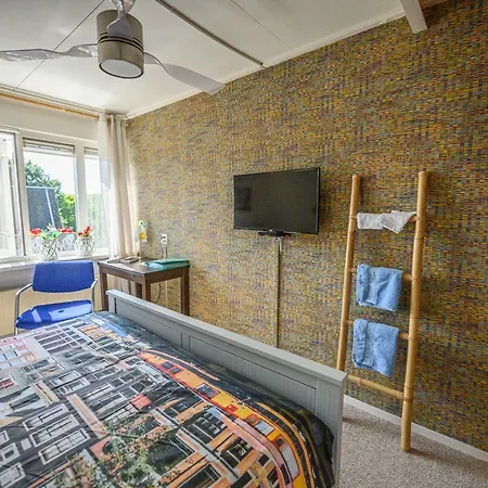 Ineke En John Alojamento de Acomodação e Pequeno-almoço *