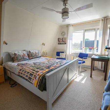 Bed & Breakfast Ineke En John Hoofddorp